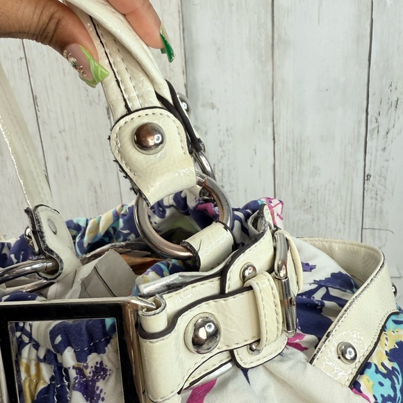 Vintage Y2K Wilsons Leather Patent Multicolored Purse Floral Shoulder Bag - Picture 12 of 16